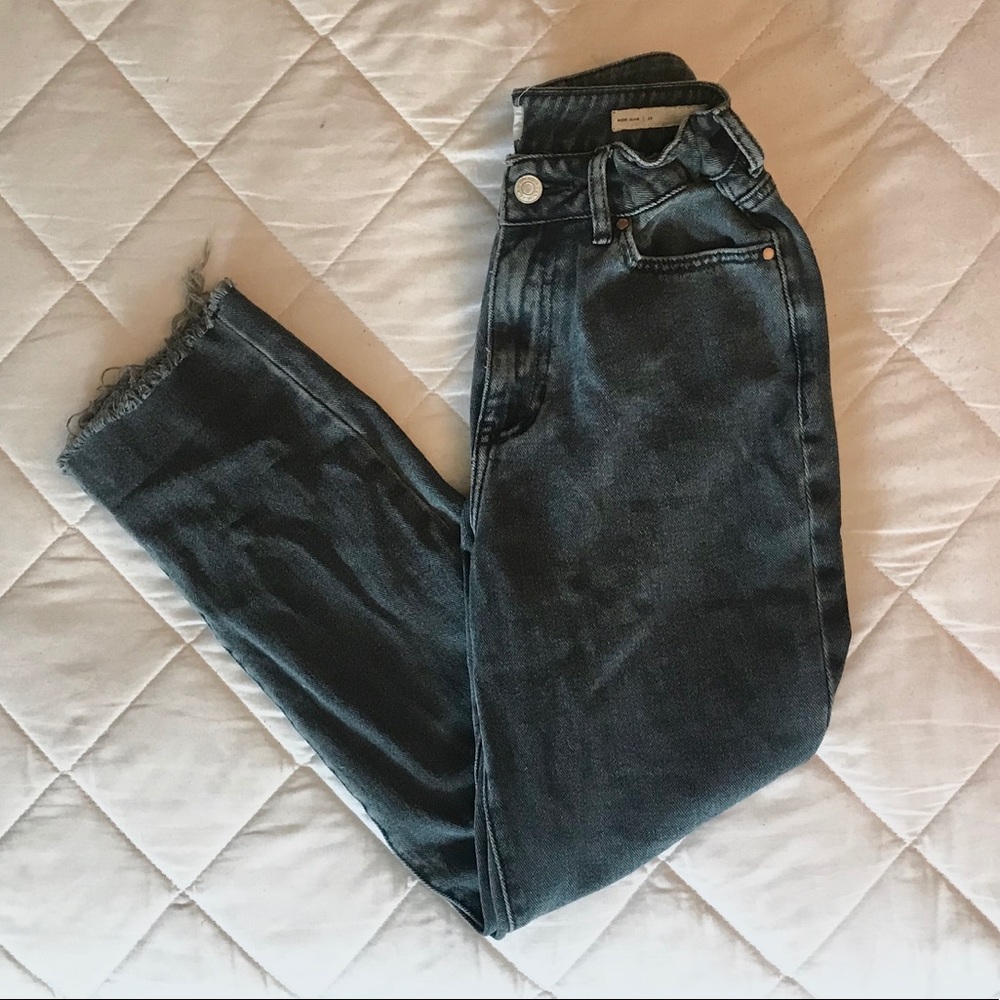 dark wash mom jeans